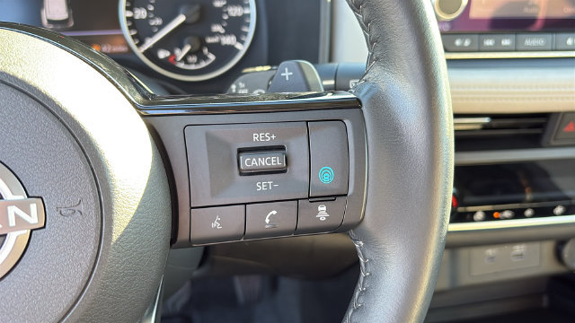 Certified 2023 Nissan Rogue SV w/ SV Premium B Package AWD/4WD image 15