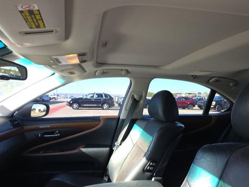 Used 2011 Lexus LS 460 image 15