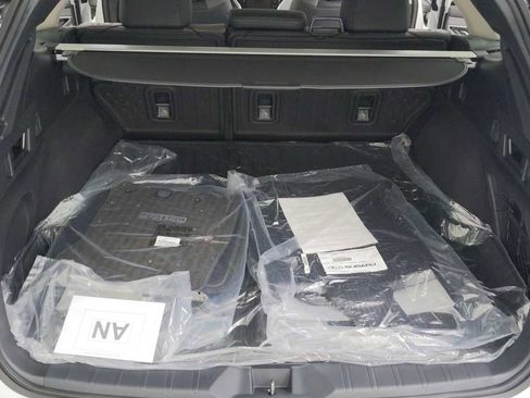 Certified 2025 Subaru Outback Onyx Edition XT w/ Popular Package #2 image 27