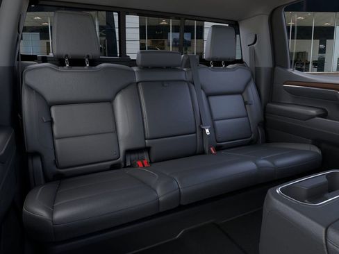 New 2026 GMC Sierra 1500 Denali w/ Technology Package AWD/4WD image 17