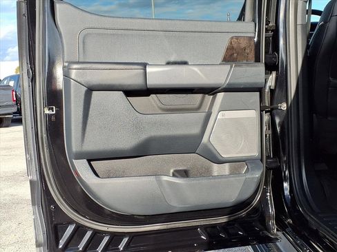 Used 2023 Ford F150 Lightning Lariat w/ Equipment Group 511A High image 21