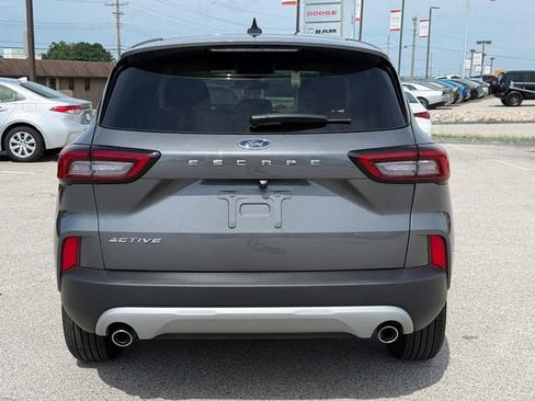 Used 2025 Ford Escape Active FWD image 5