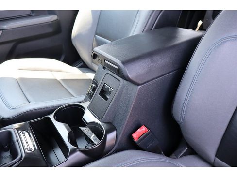 Used 2021 Ford Bronco Black Diamond AWD/4WD image 24