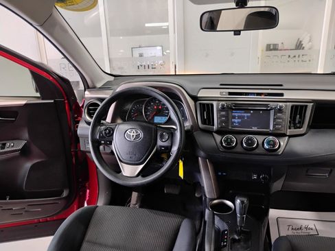 Used 2015 Toyota RAV4 LE FWD image 66