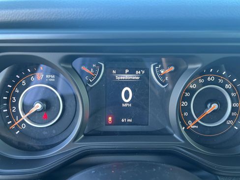 New 2025 Jeep Gladiator Sport image 28