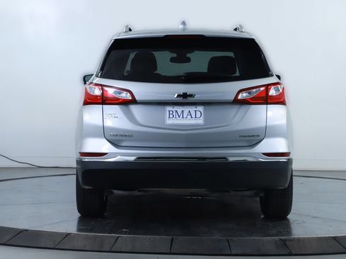 Used 2020 Chevrolet Equinox Premier w/ LPO, Floor Liner Package FWD image 11