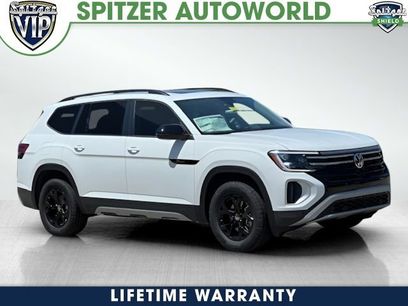 New 2026 Volkswagen Atlas Peak Edition