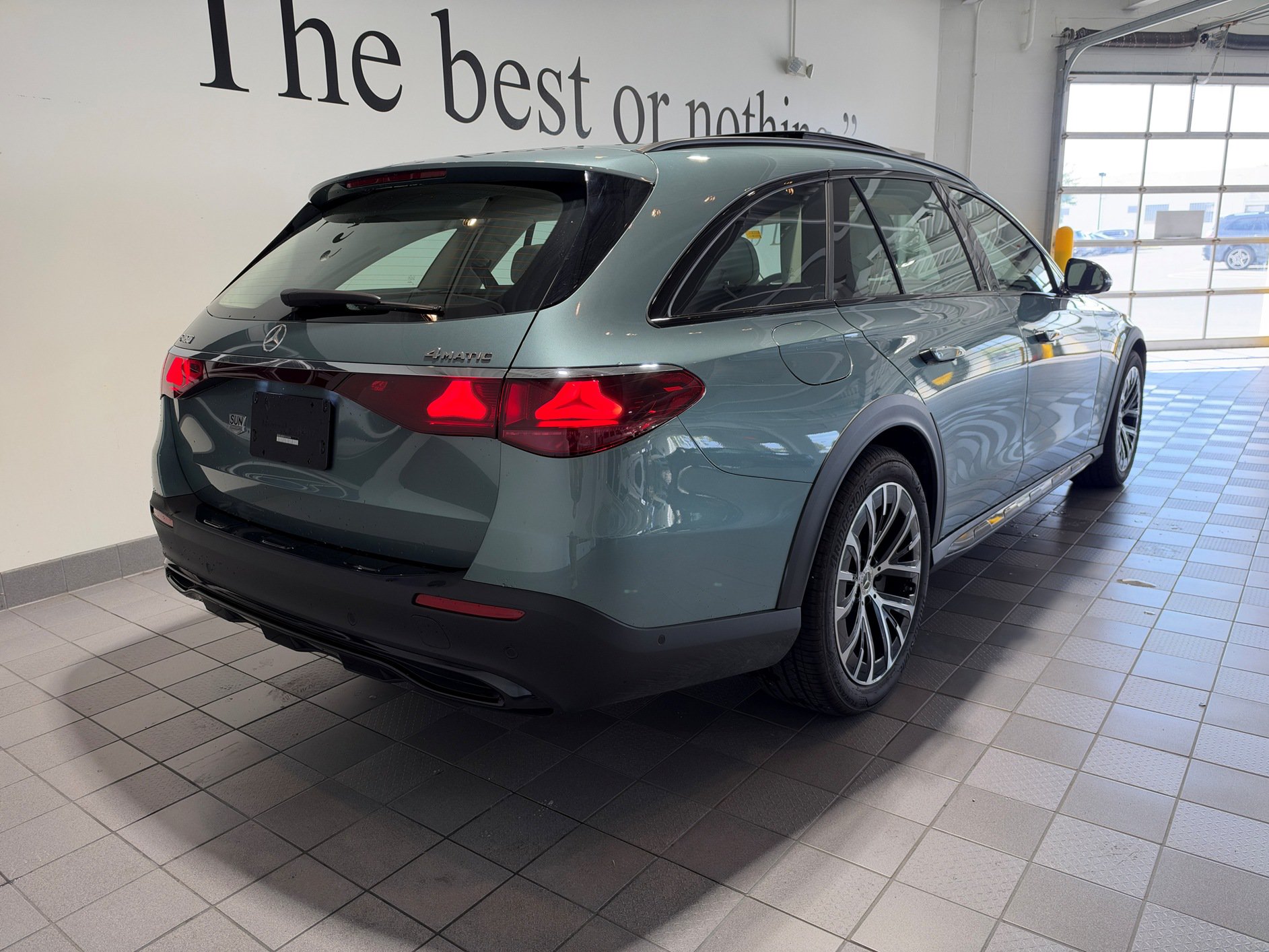 Used 2026 Mercedes-Benz E 450 4MATIC All-Terrain Wagon image 4