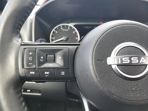 Used 2023 Nissan Rogue SL image 26