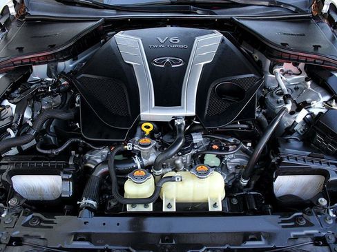 Used 2018 INFINITI Q50 Sport image 25