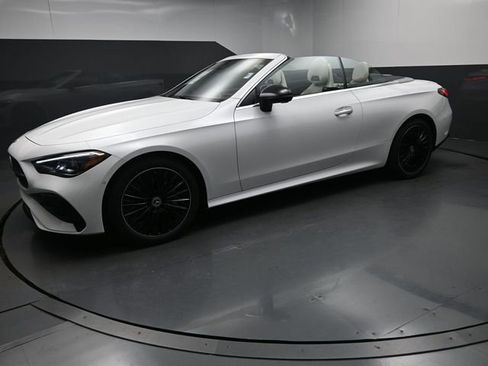 New 2026 Mercedes-Benz CLE 300 4MATIC Cabriolet image 10