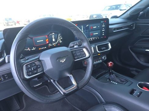 Used 2024 Ford Mustang GT Premium image 12