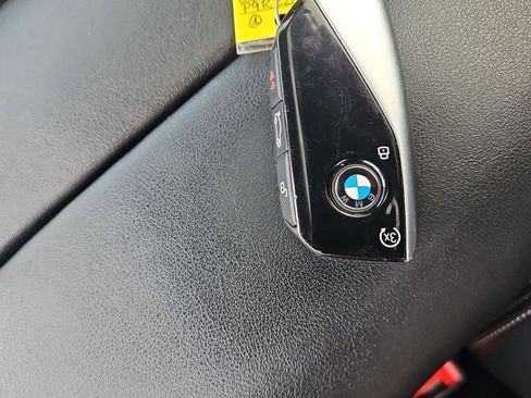 Used 2023 BMW X7 xDrive40i w/ Executive Package image 38