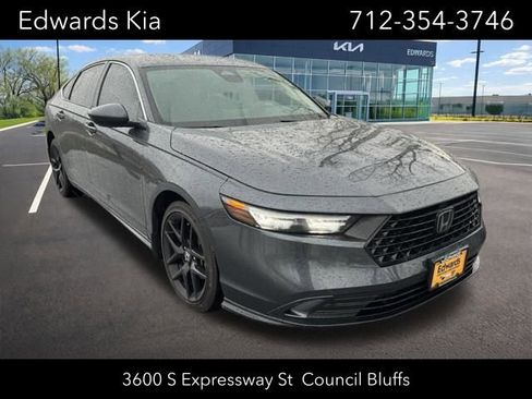 Used 2024 Honda Accord EX image 1