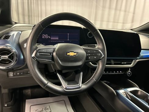 Used 2024 Chevrolet Equinox EV LT image 15