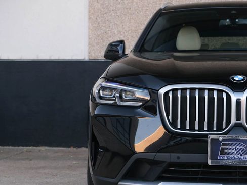 Used 2023 BMW X3 xDrive30i w/ Premium Package image 3