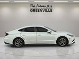 Used 2022 Hyundai Sonata SEL w/ Preferred Accessory Package image 2