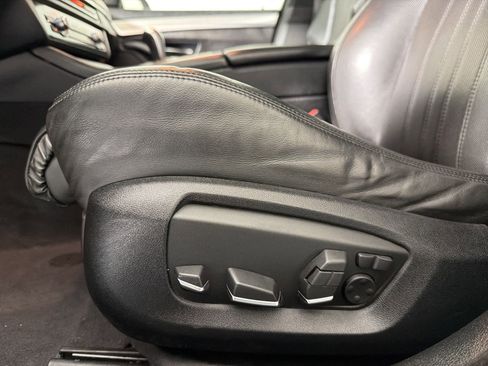 Used 2016 BMW M5 RWD image 7
