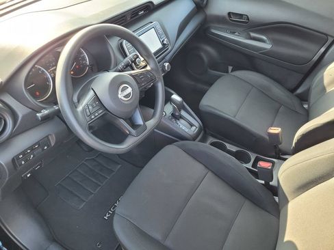 Used 2024 Nissan Kicks S FWD image 8
