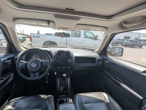 Used 2015 Jeep Patriot High Altitude AWD/4WD image 14