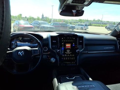 Used 2019 RAM 1500 Limited AWD/4WD image 8