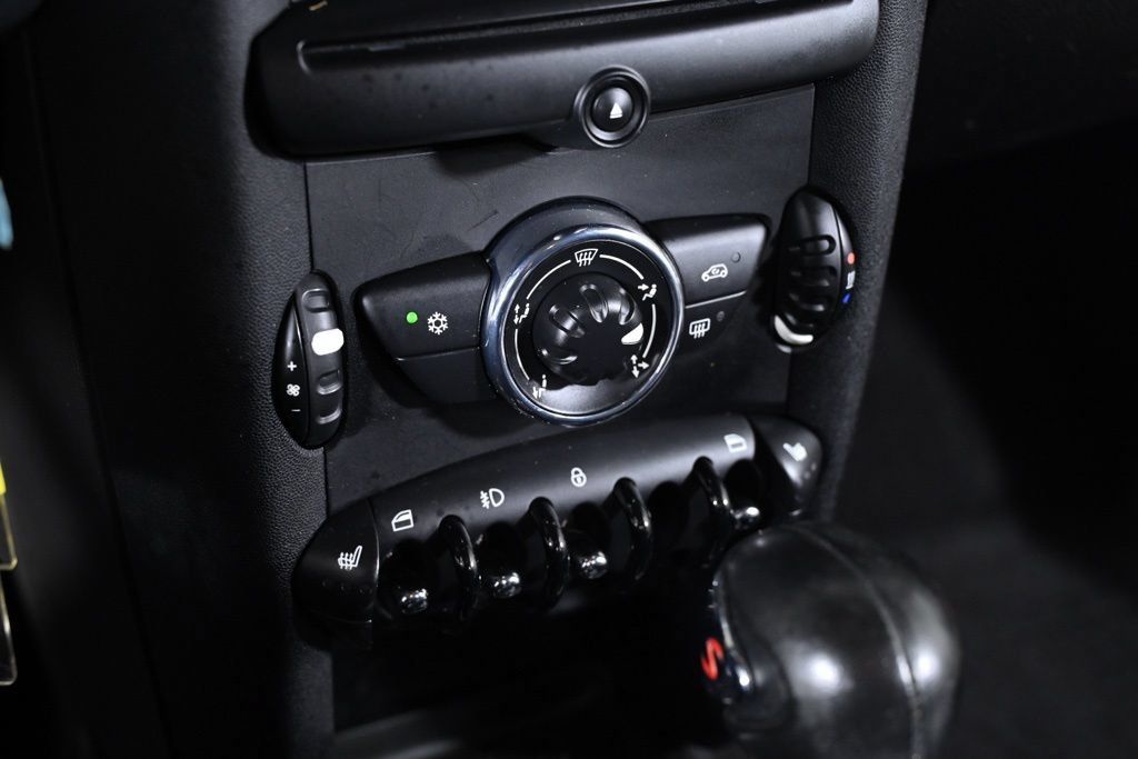 Used 2011 MINI Cooper Clubman S FWD image 17