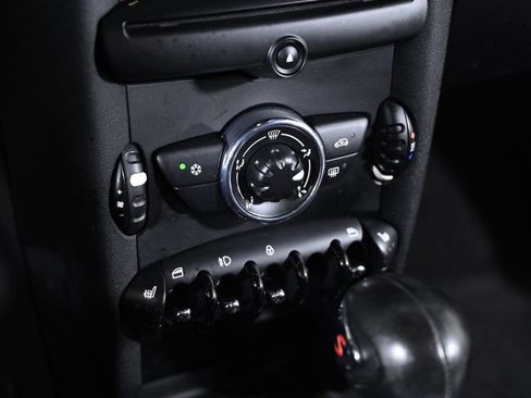 Used 2011 MINI Cooper Clubman S FWD image 17