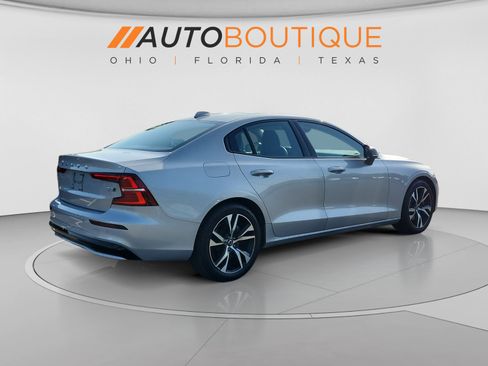 Used 2023 Volvo S60 B5 Core AWD/4WD image 5