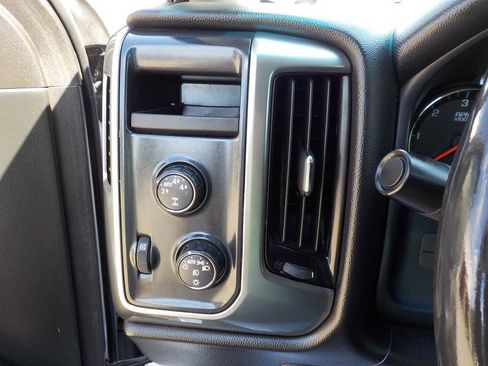 Used 2016 Chevrolet Silverado 1500 LT w/ All Star Edition AWD/4WD image 17