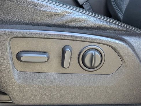 Used 2020 GMC Sierra 2500 Denali w/ Technology Package image 16