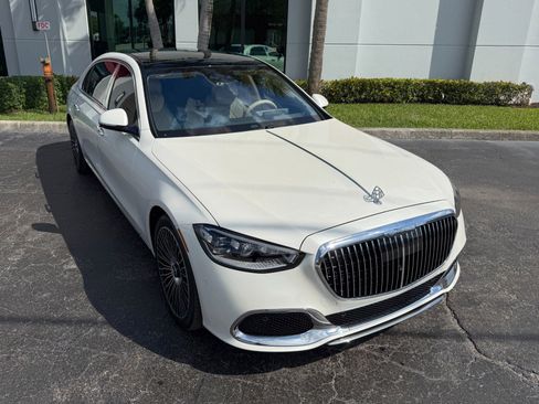 Used 2021 Mercedes-Benz Maybach S 580 Mercedes-Maybach S 580 4MATIC image 5