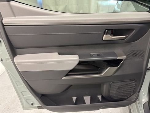 Used 2025 Toyota Tundra Limited image 20