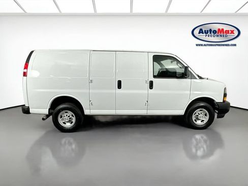 Used 2023 Chevrolet Express 2500 w/ Driver Convenience Package RWD image 10