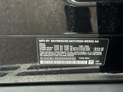 Used 2025 BMW X5 xDrive50e image 42