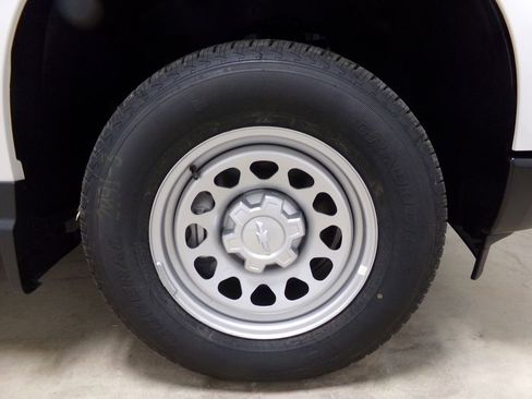 New 2026 Chevrolet Silverado 1500 W/T w/ WT Value Package image 32