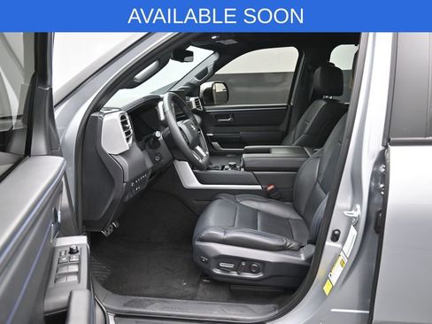 Used 2024 Toyota Tundra Platinum w/ TRD Off-Road Package AWD/4WD image 9