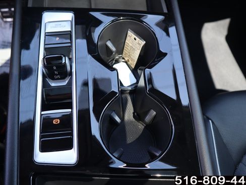 Used 2024 Volkswagen Atlas SEL Premium R-Line AWD/4WD image 24