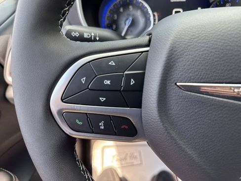 New 2026 Chrysler Voyager LX image 31