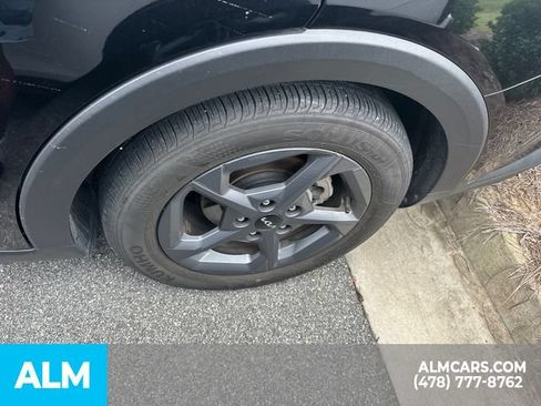 Used 2025 Kia K4 FWD image 8