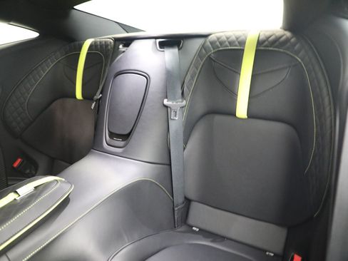 Used 2023 Aston Martin DBS Coupe RWD image 19