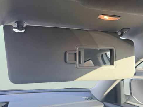 Used 2019 Volkswagen Atlas SE image 68