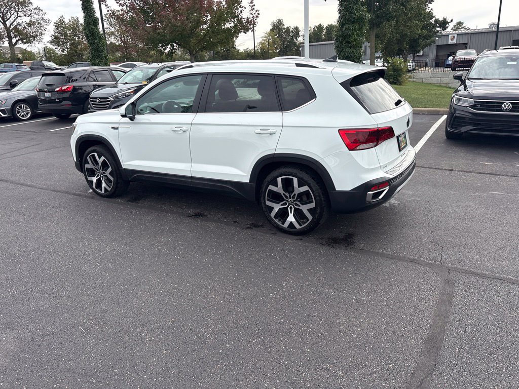 Used 2023 Volkswagen Taos SEL AWD/4WD image 6
