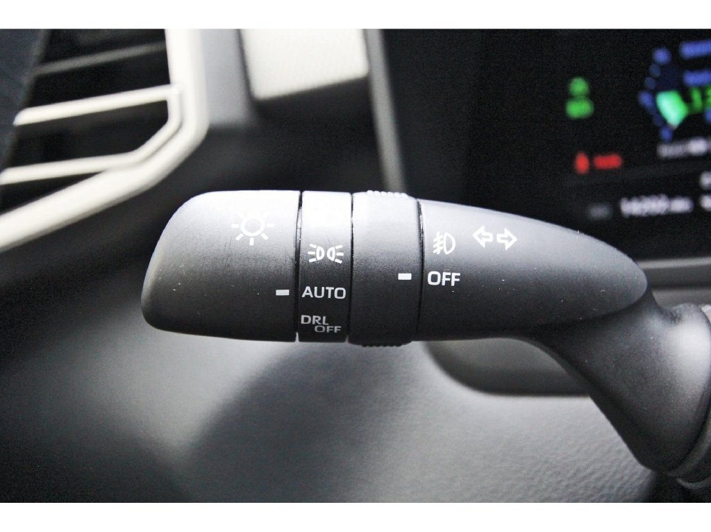 Used 2026 Toyota Tundra Limited w/ TRD Off-Road Package AWD/4WD image 18