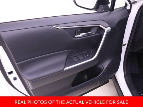 Used 2024 Toyota RAV4 SE w/ Weather & Moonroof Package AWD/4WD image 9