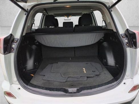 Used 2016 Toyota RAV4 XLE image 6