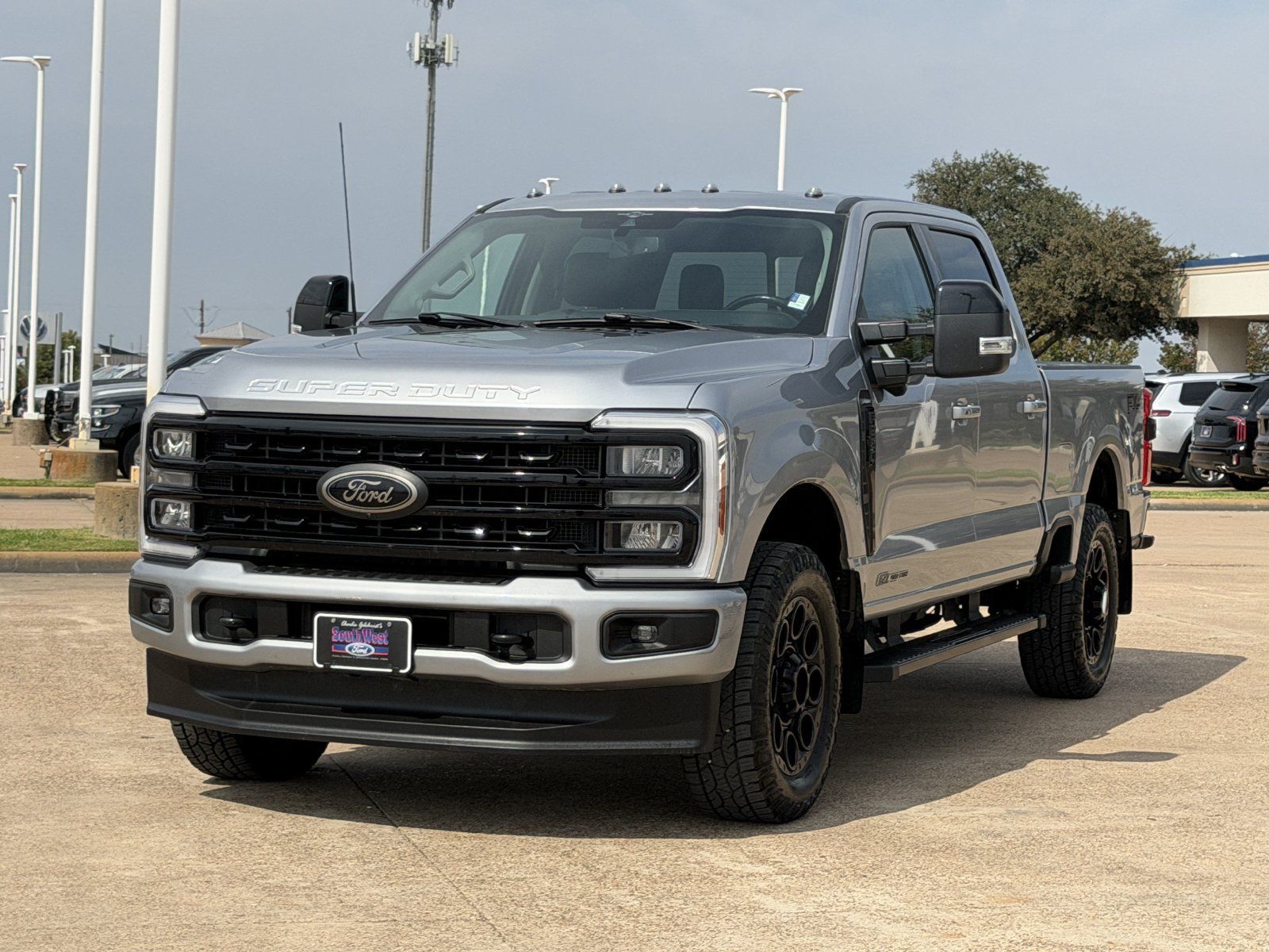 Used 2023 Ford F250 Lariat w/ Black Appearance Package AWD/4WD image 8