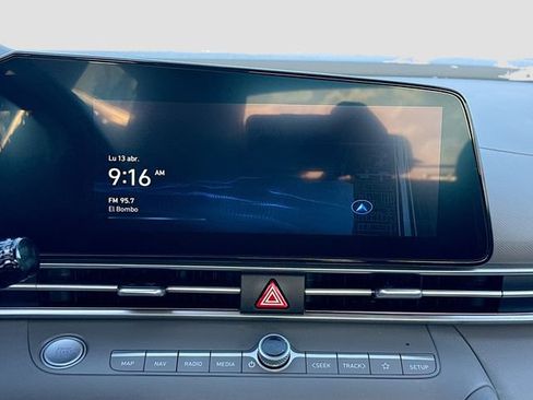 Used 2025 Hyundai Elantra SEL w/ Cargo Package image 14