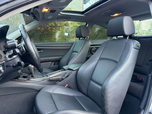 Used 2009 BMW 335i Coupe image 12