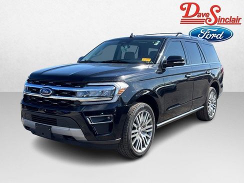 Used 2022 Ford Expedition Limited AWD/4WD image 1