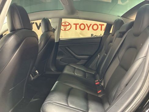 Used 2019 Tesla Model 3 Mid Range RWD image 20